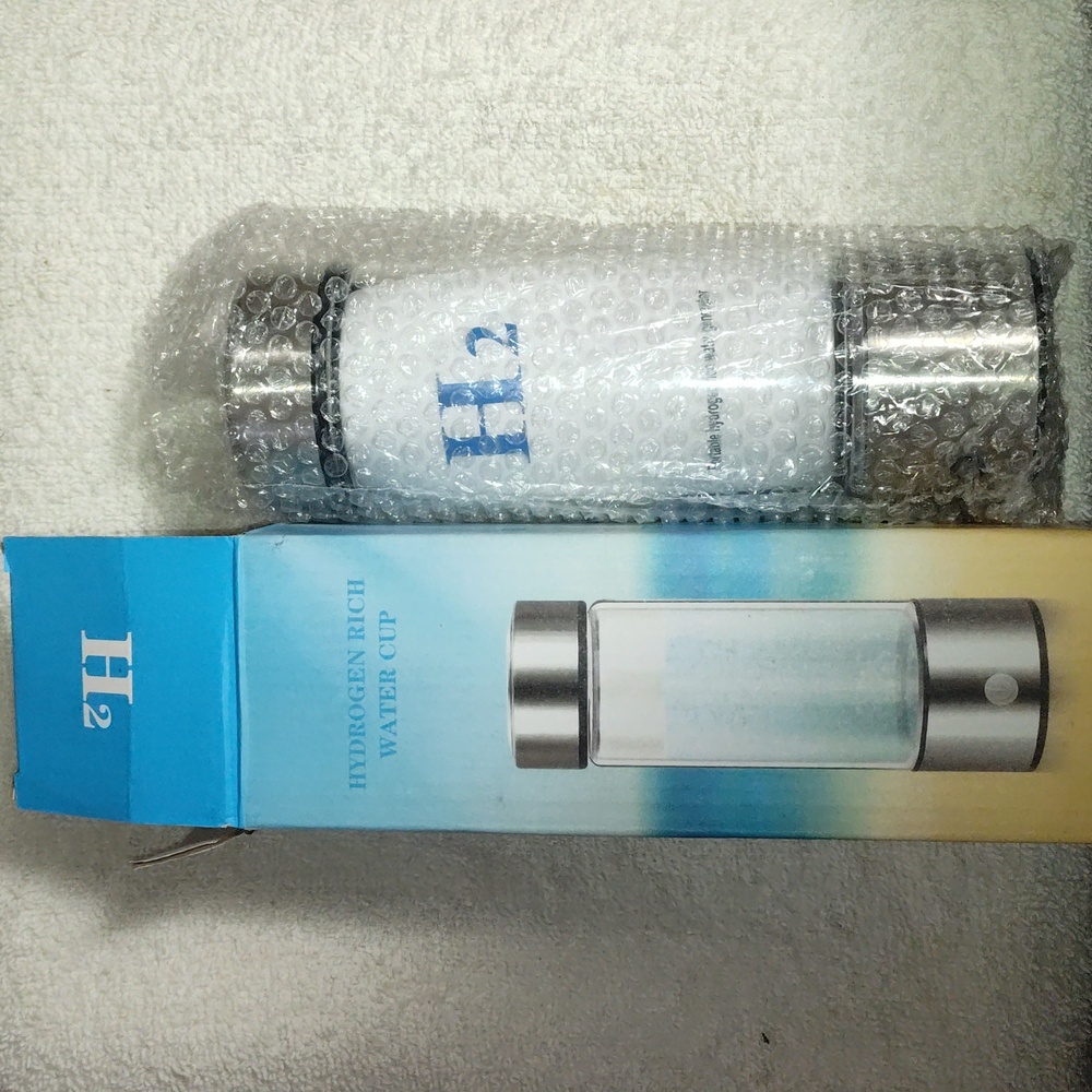 NIB H2 Water Cup